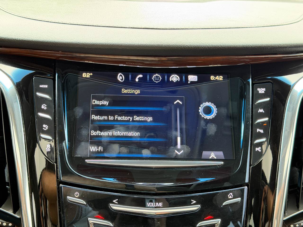 Used 2017 Cadillac Escalade Luxury AWD/4WD image 83
