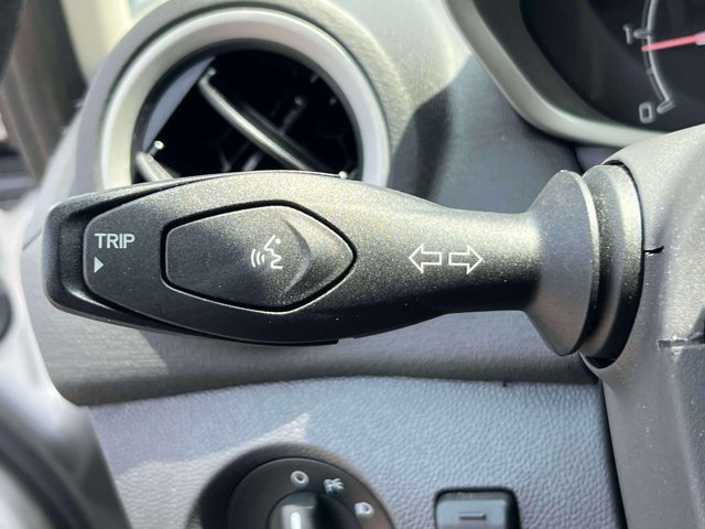 Used 2012 Ford Fiesta SE FWD image 22