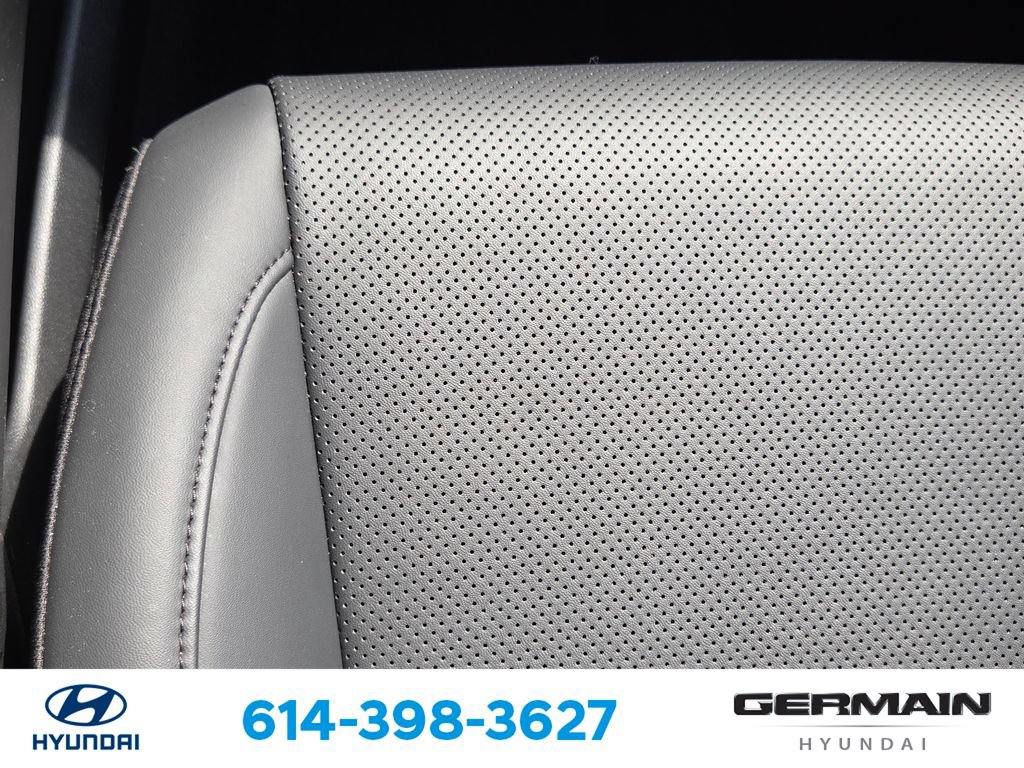 Used 2025 Hyundai Santa Fe SEL AWD/4WD image 27