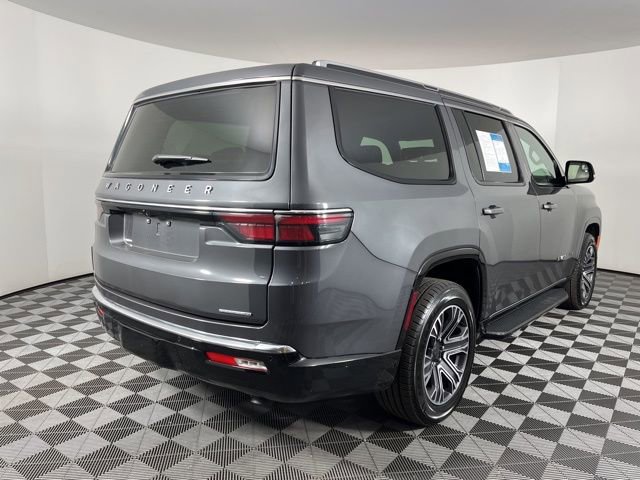 Used 2024 Jeep Wagoneer Series II w/ Flexible Seating Group image 10