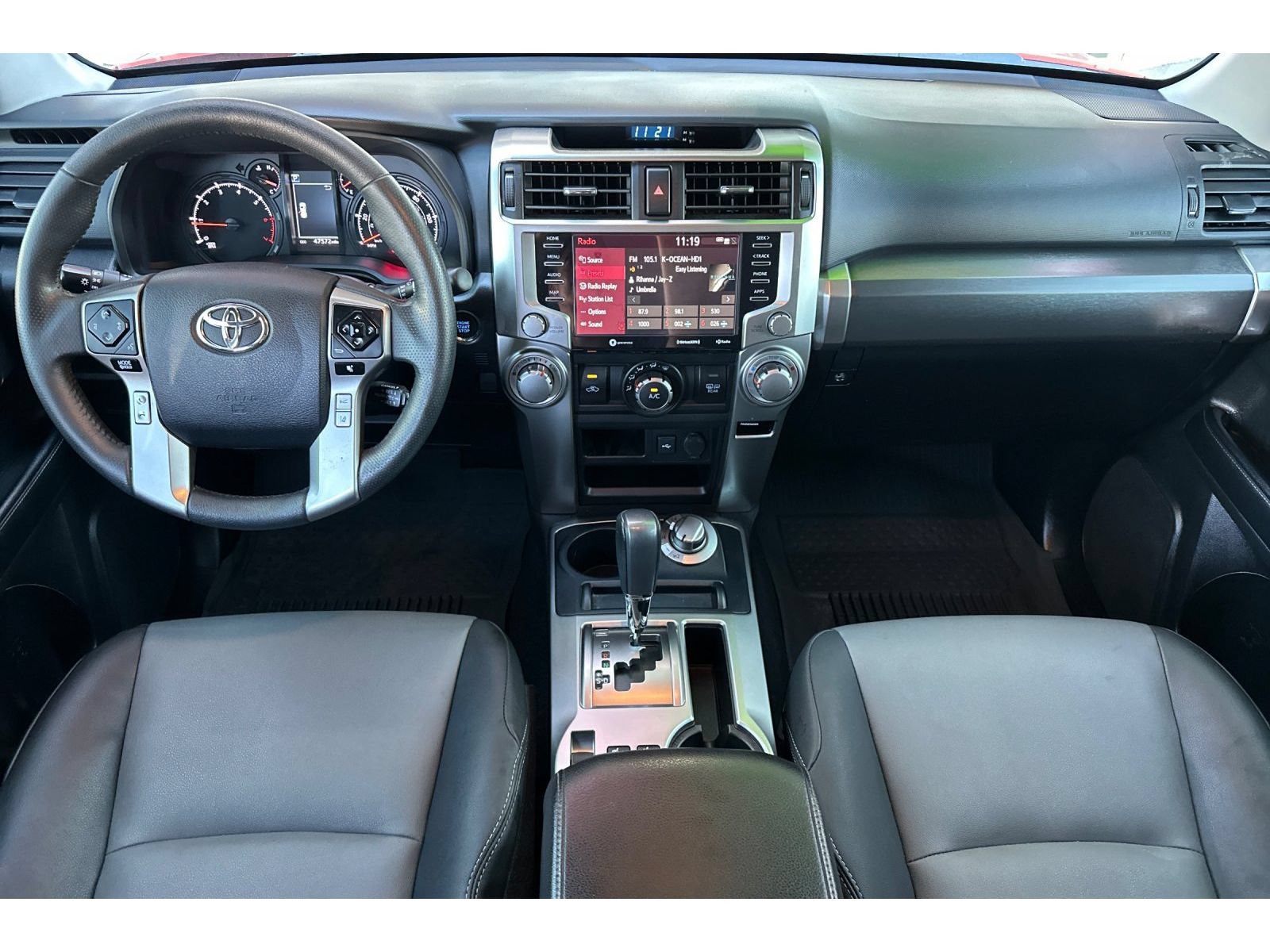 Used 2022 Toyota 4Runner SR5 Premium w/ Moonroof Package AWD/4WD image 15