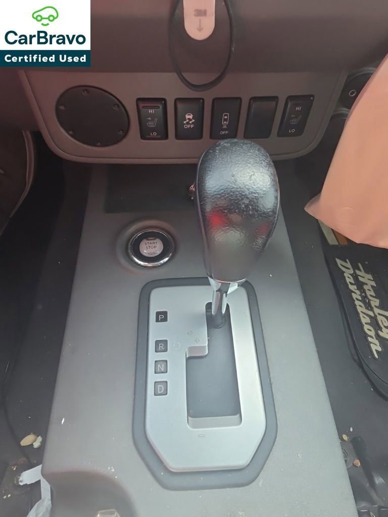 Used 2021 Nissan Frontier SV RWD image 17