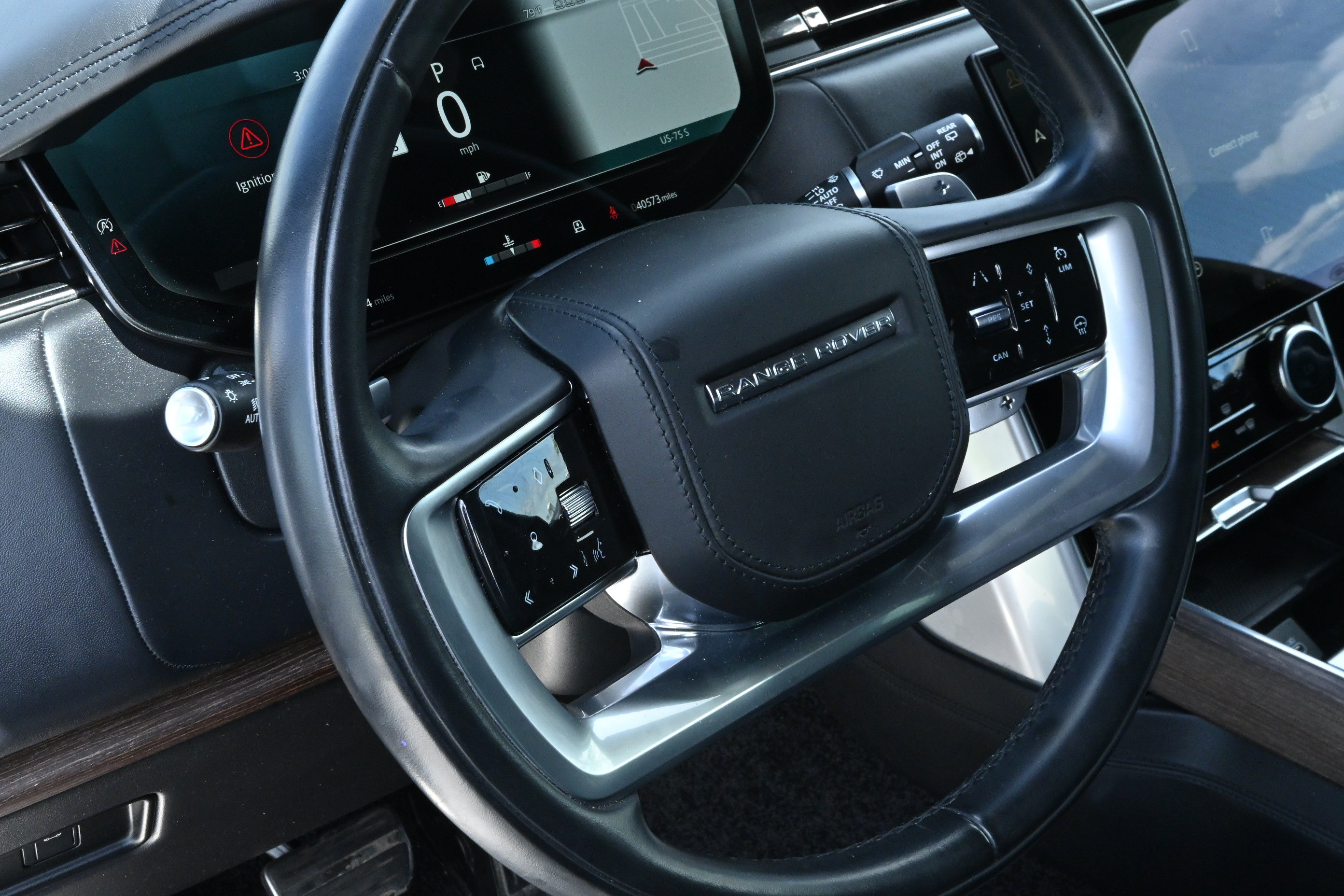 Used 2023 Land Rover Range Rover SE AWD/4WD image 26