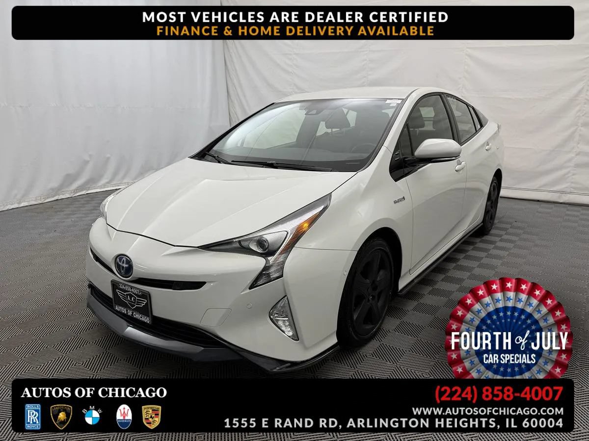 Used 2018 Toyota Prius Three Touring w/ Appearance Package FWD image 1