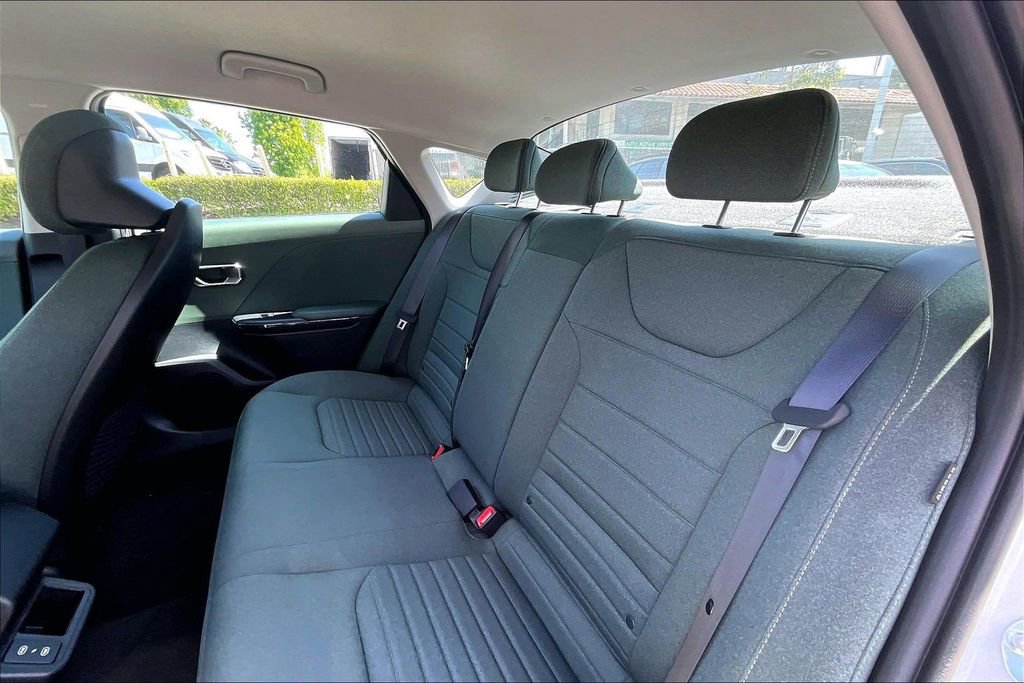Certified 2025 Kia K4 EX FWD image 15