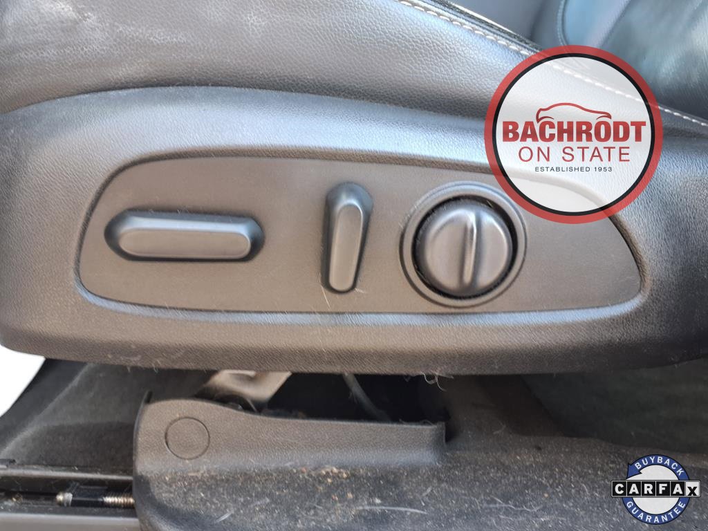 Used 2020 GMC Acadia SLT w/ LPO, Floor Liner Package image 24