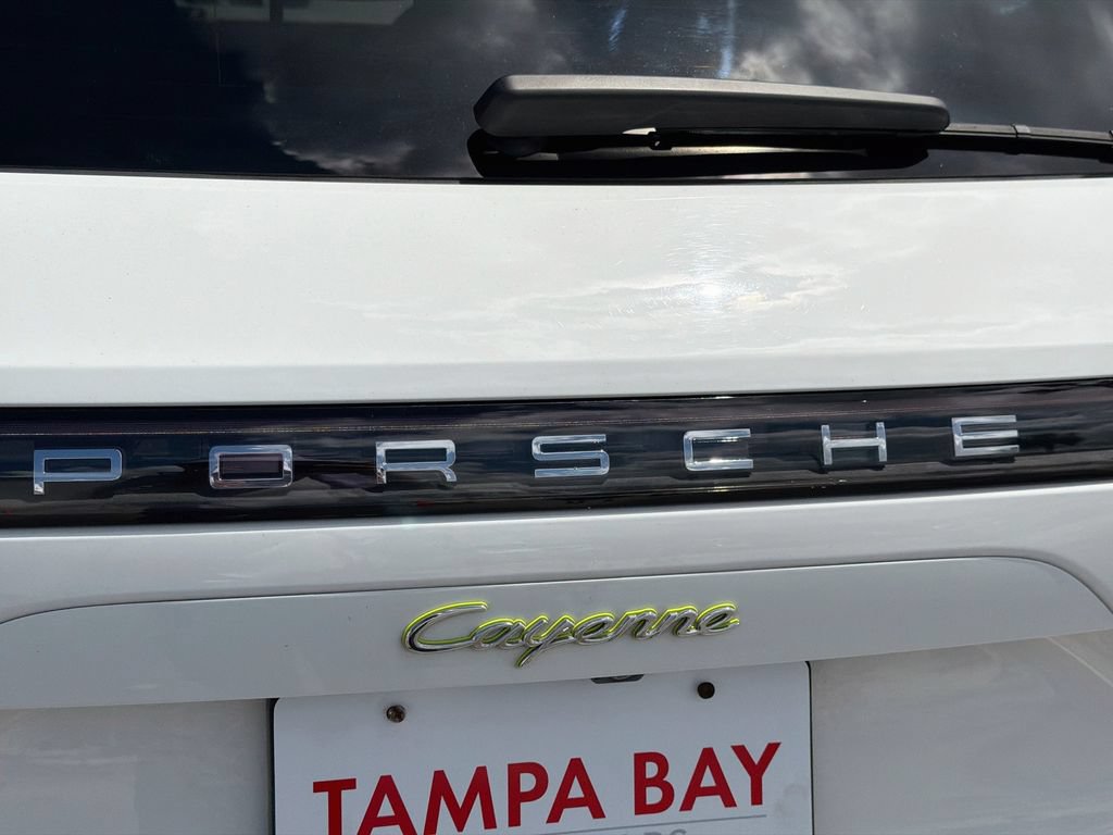 Used 2021 Porsche Cayenne E-Hybrid AWD/4WD image 11