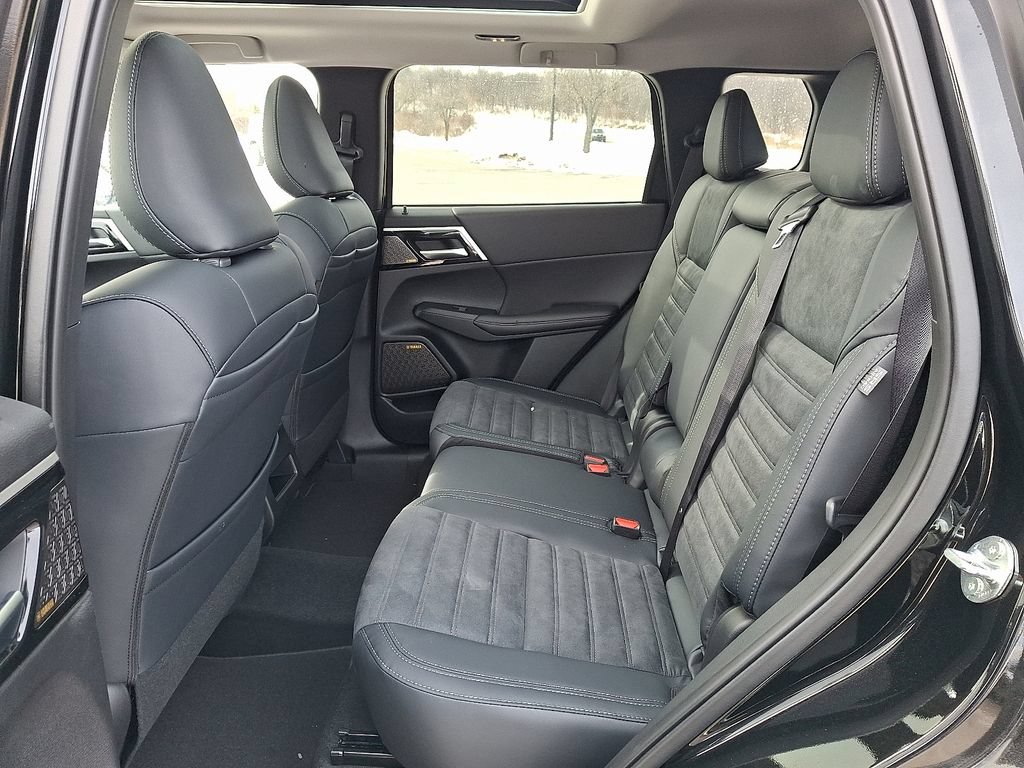 New 2026 Mitsubishi Outlander SE AWD/4WD image 5