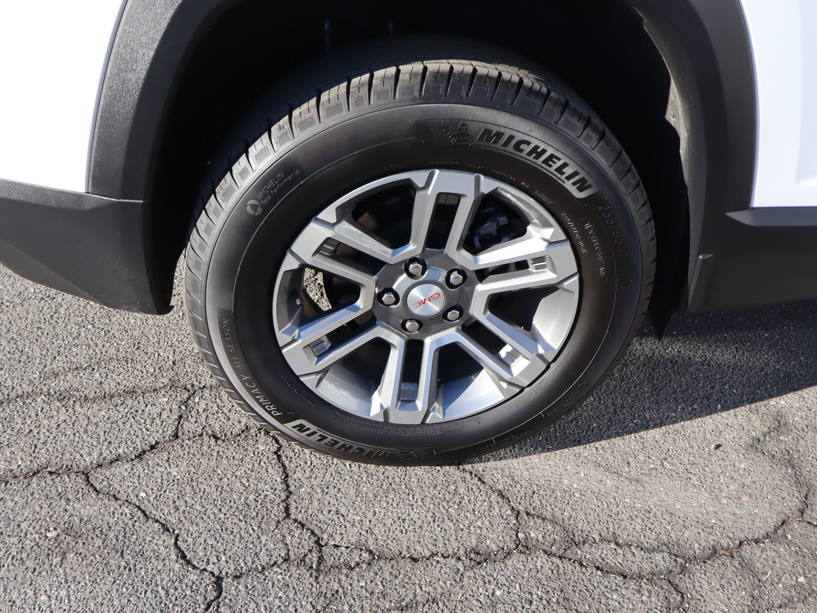 Certified 2025 GMC Terrain Elevation image 37