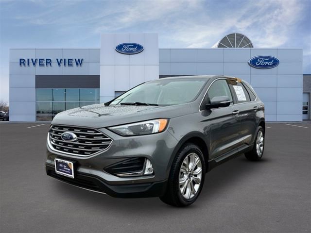 Certified 2022 Ford Edge Titanium image 3