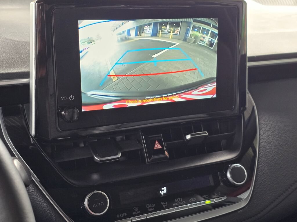Used 2024 Toyota Corolla XSE FWD image 31