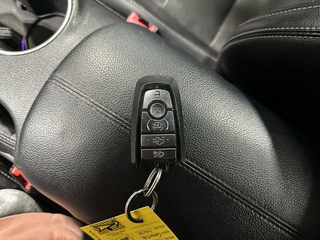 Used 2020 Ford Mustang Premium image 31