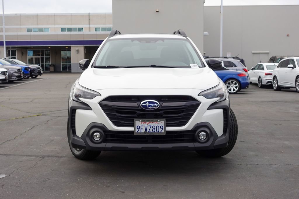 Used 2023 Subaru Outback Onyx Edition XT image 2