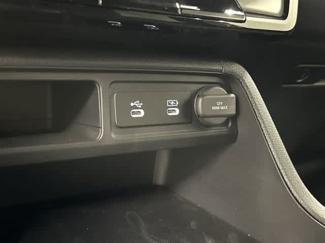 New 2026 Honda Pilot Sport image 25