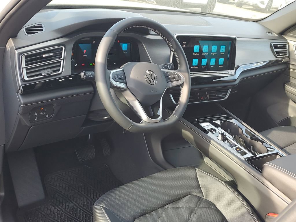New 2026 Volkswagen Atlas Cross Sport SE FWD image 17