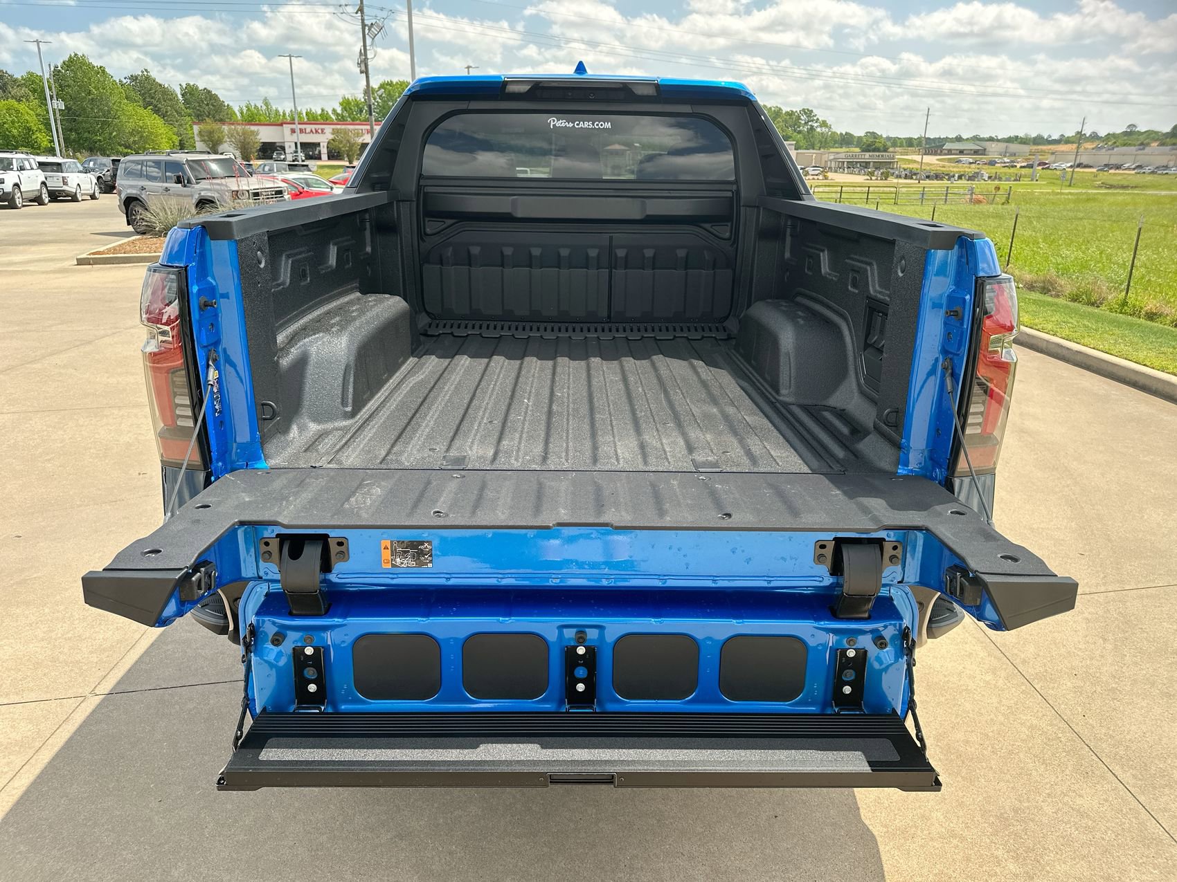New 2025 Chevrolet Silverado EV RST AWD/4WD image 22