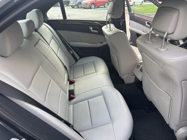 Used 2011 Mercedes-Benz E 350 Sedan image 15