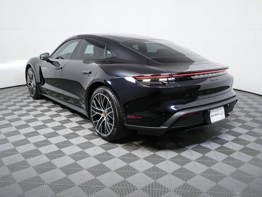 Certified 2023 Porsche Taycan image 3