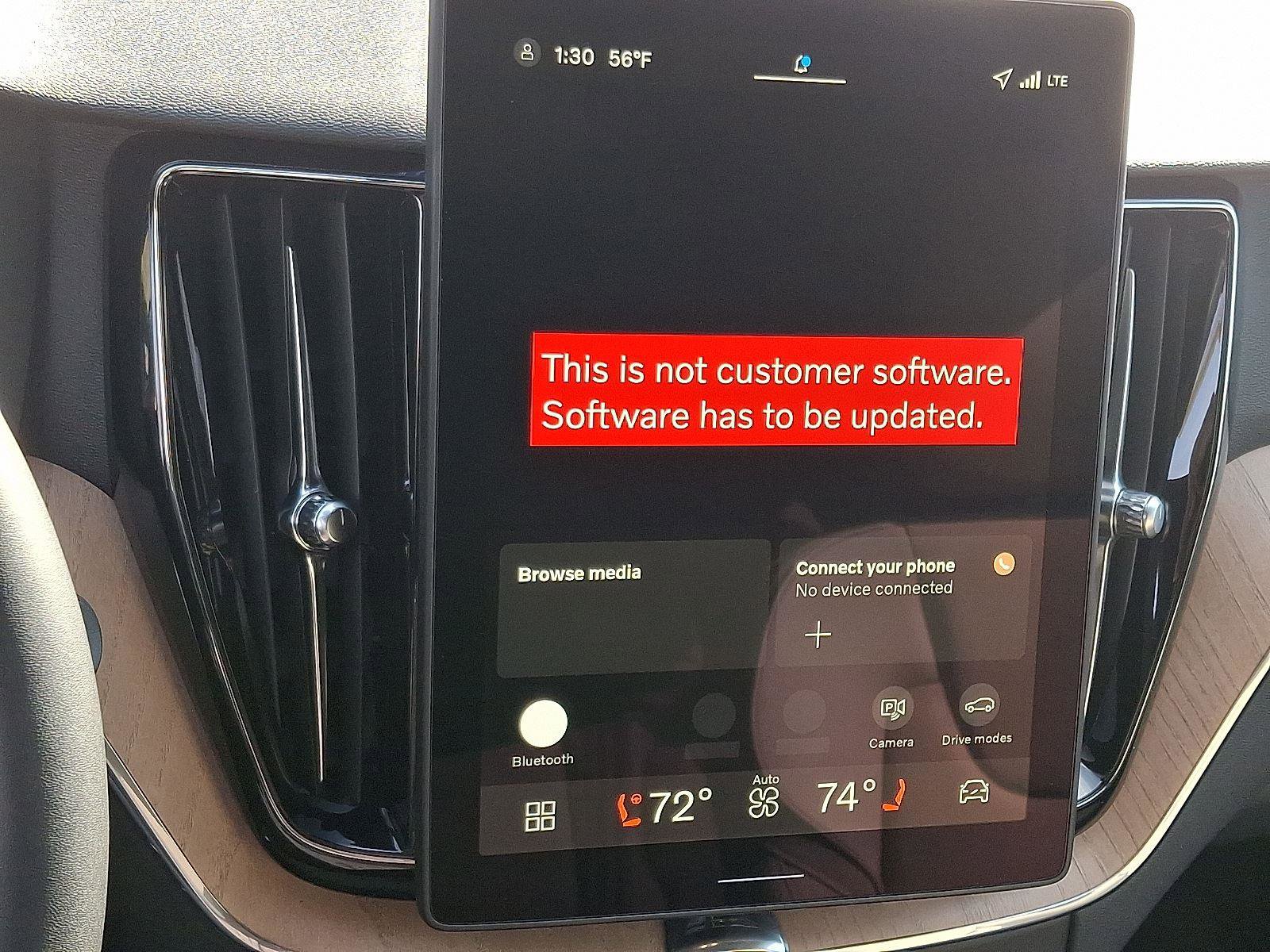 New 2026 Volvo XC60 B5 Plus w/ Protection Package Premier image 12