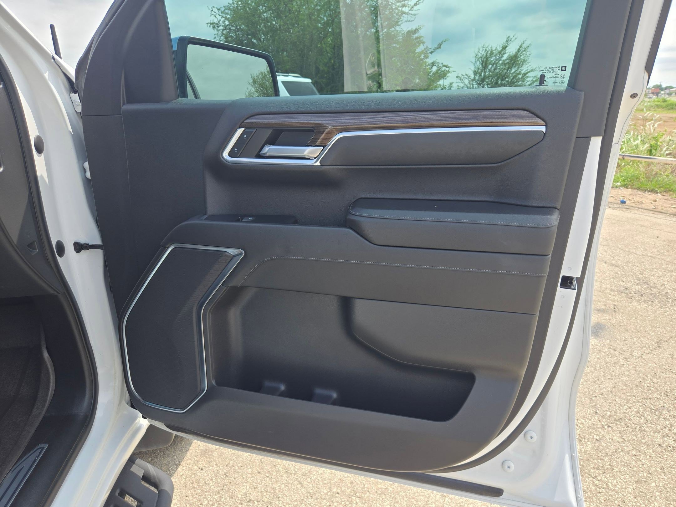 Certified 2023 Chevrolet Silverado 1500 LT RWD image 25