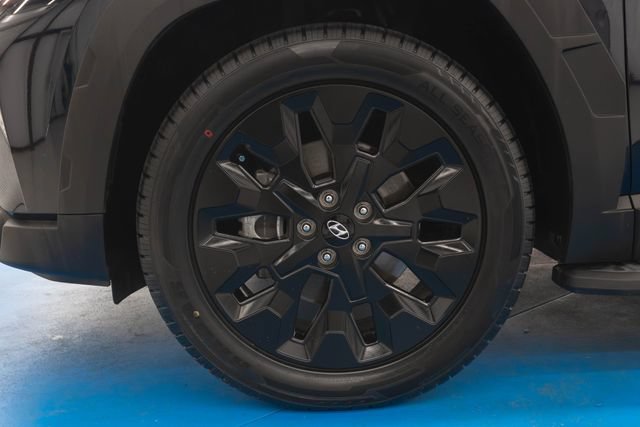 Used 2023 Hyundai Tucson XRT FWD image 2
