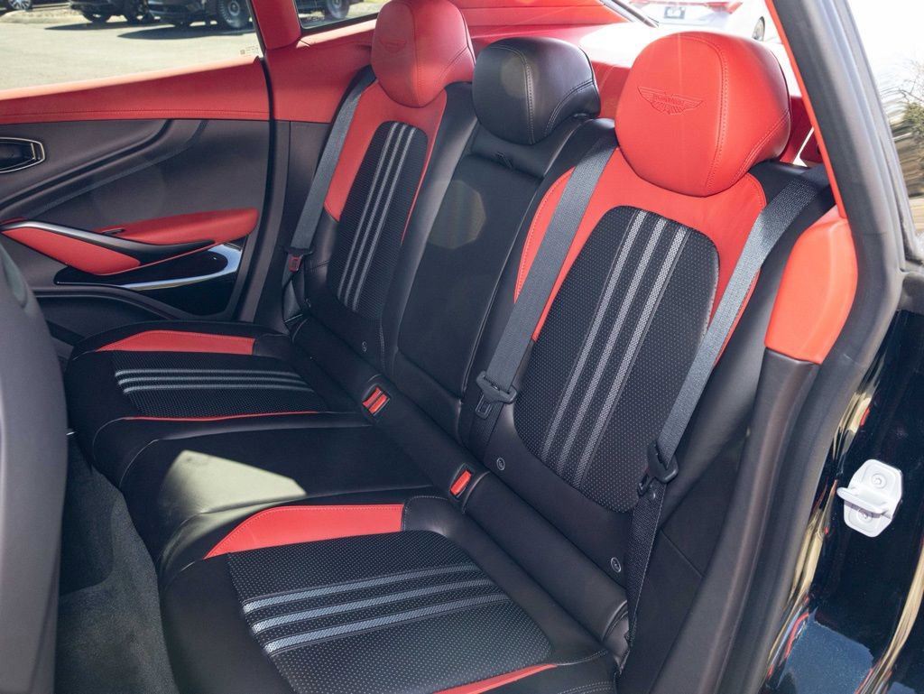 New 2026 Aston Martin DBX 707 image 48