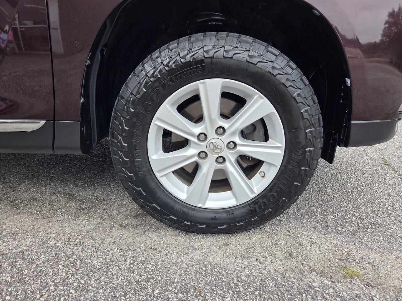 Used 2013 Toyota Highlander SE AWD/4WD image 5