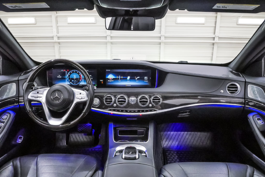 Used 2018 Mercedes-Benz S 560 Sedan image 16