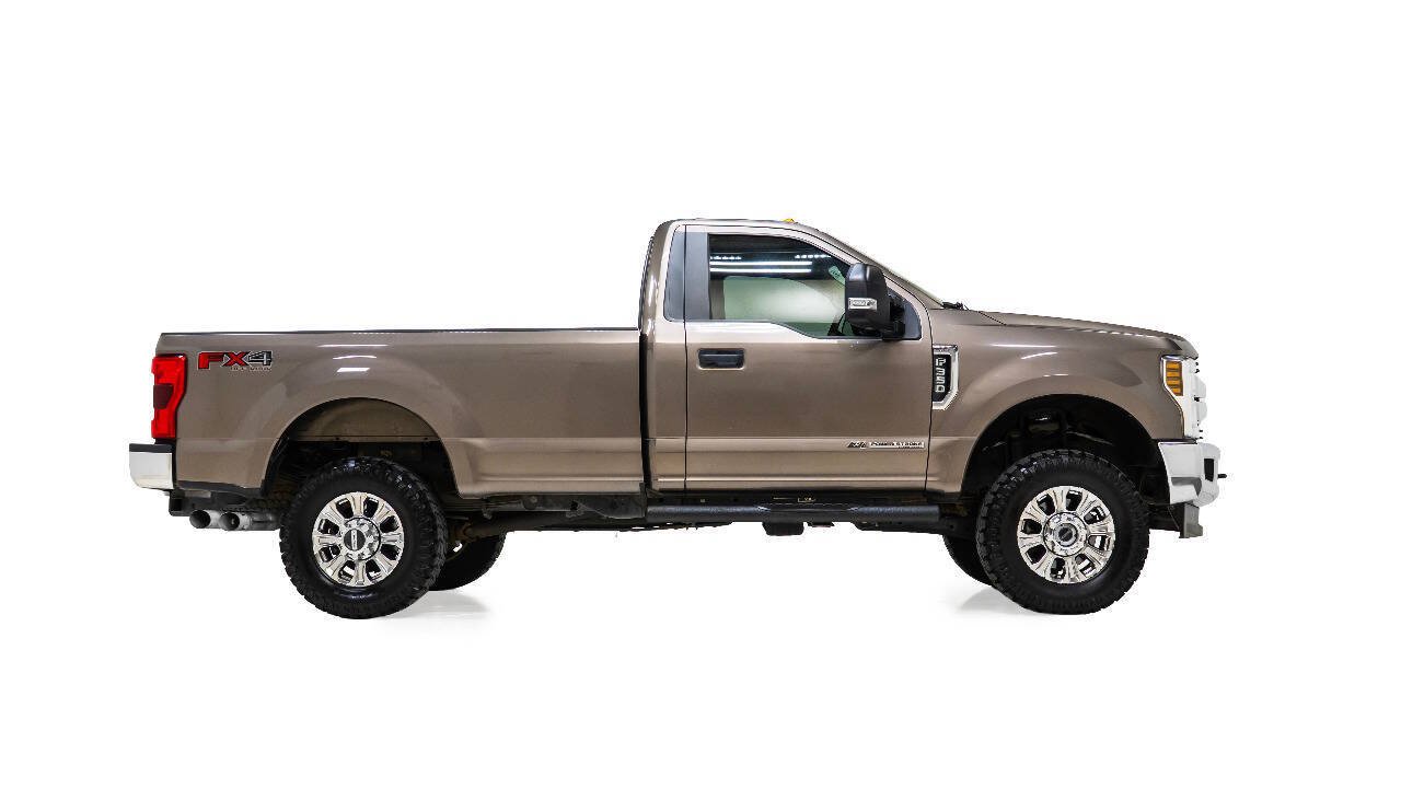 Used 2019 Ford F350 XLT w/ XLT Value Package AWD/4WD image 5