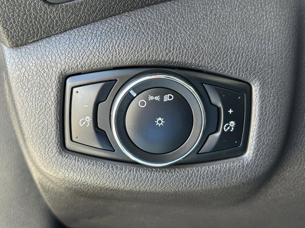 Used 2017 Ford Transit Connect XL image 36