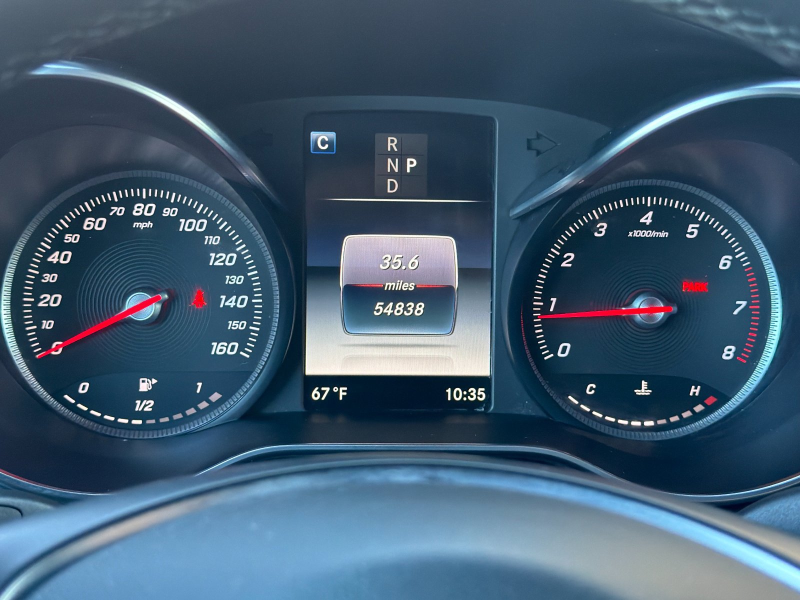Used 2018 Mercedes-Benz GLC 300 4MATIC image 24