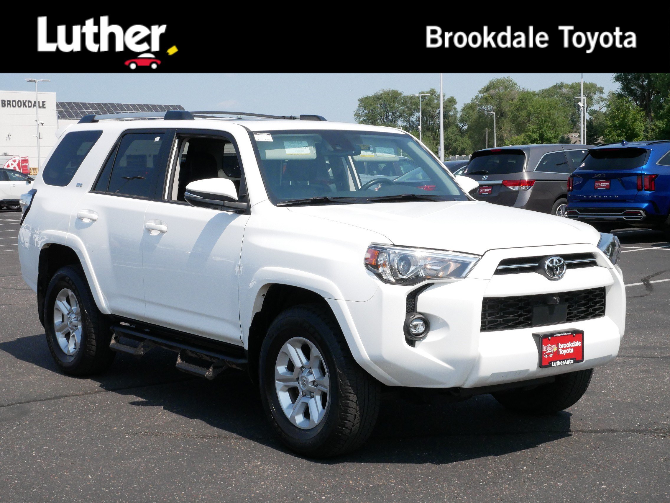 Certified 2024 Toyota 4Runner SR5 Premium w/ Moonroof Package AWD/4WD image 1