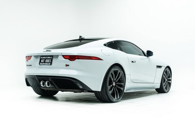 Used 2017 Jaguar F-TYPE S RWD image 12