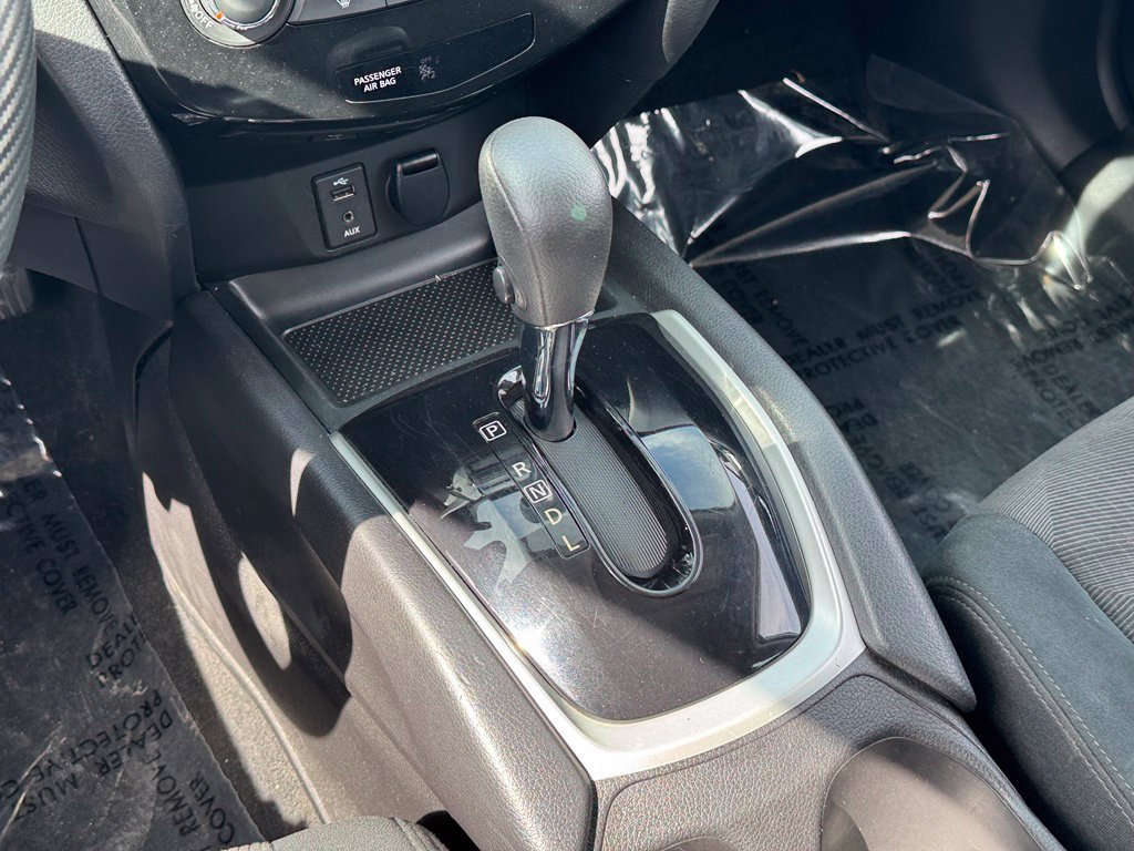 Used 2015 Nissan Rogue S AWD/4WD image 17