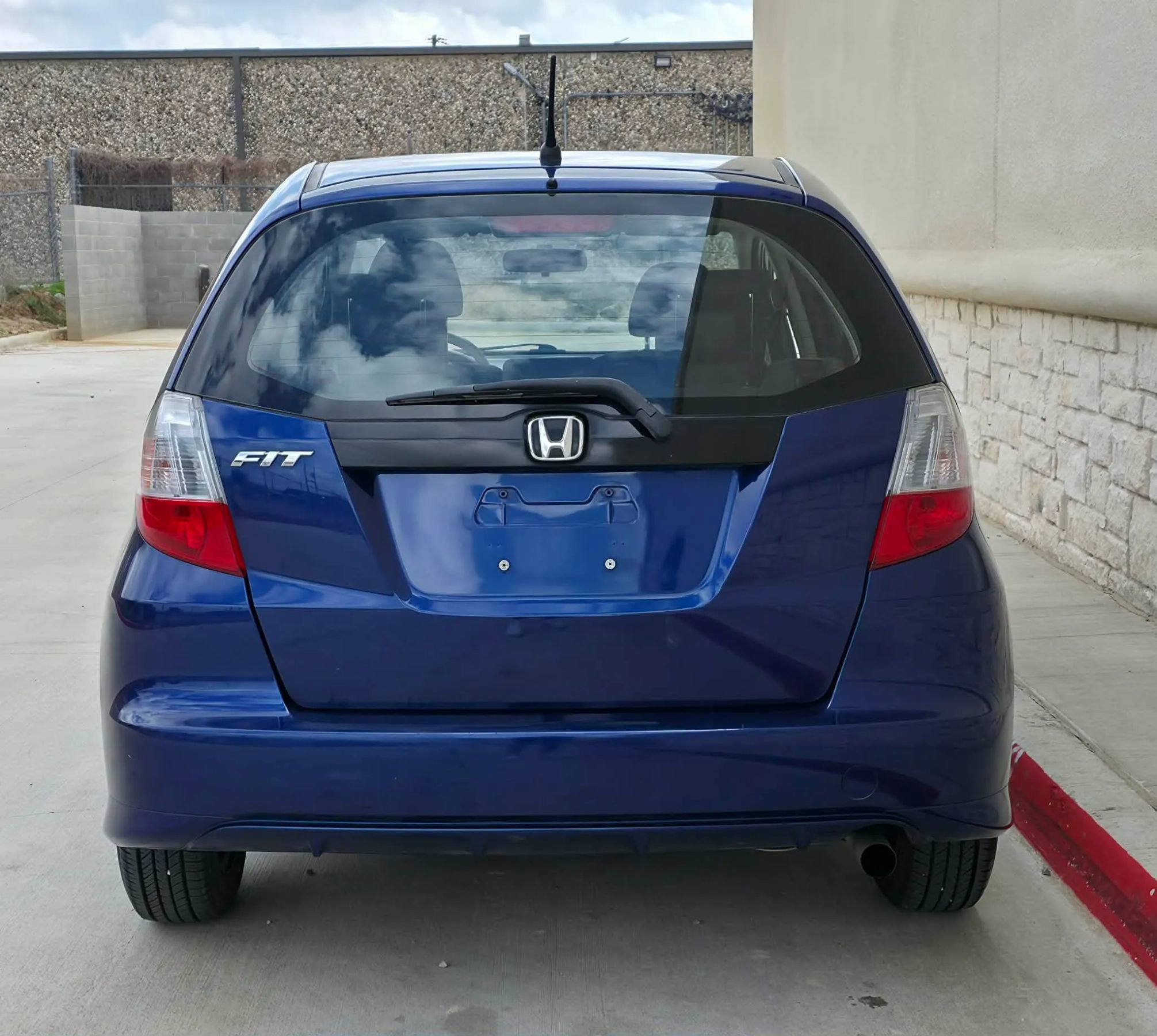 Used 2013 Honda Fit image 4