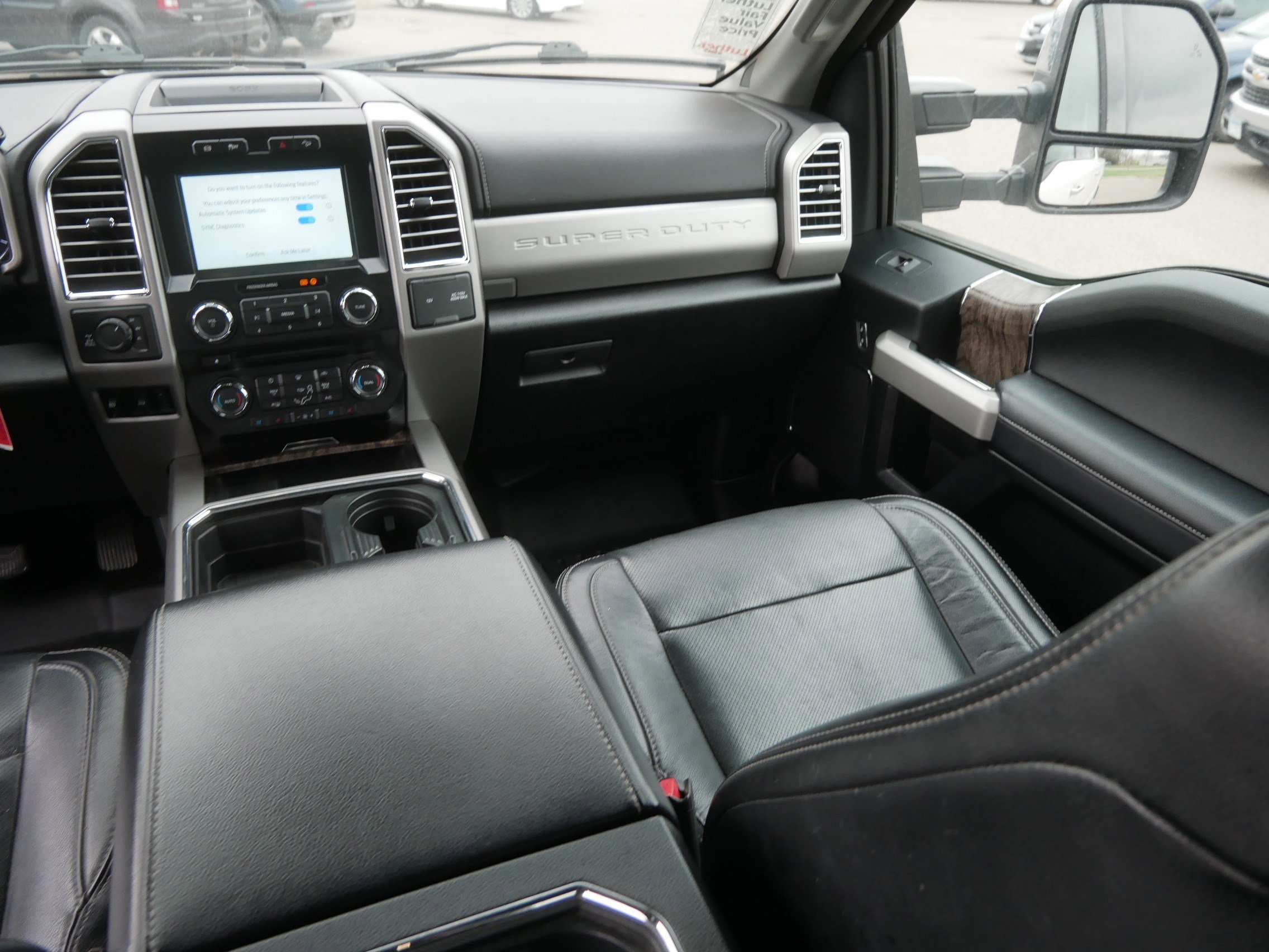 Used 2017 Ford F350 Lariat w/ Chrome Package AWD/4WD image 11