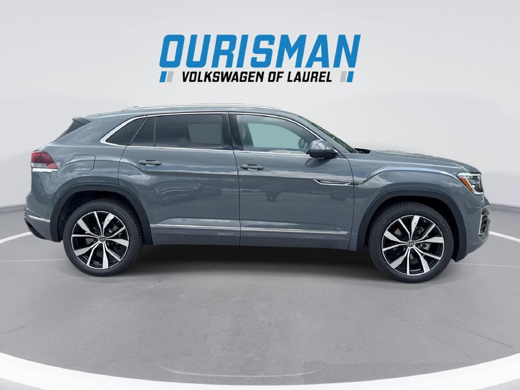 New 2026 Volkswagen Atlas Cross Sport SEL Premium R-Line AWD/4WD image 9