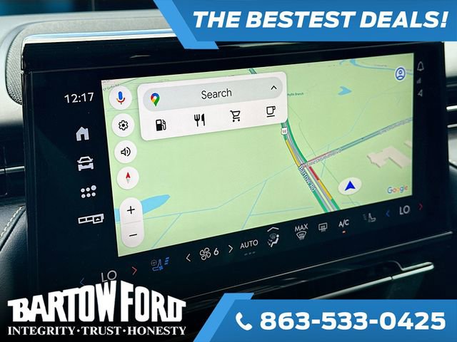 Used 2025 Lincoln Nautilus Reserve image 13