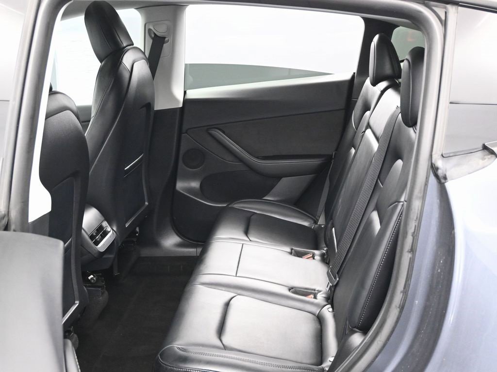 Used 2022 Tesla Model Y Performance image 36