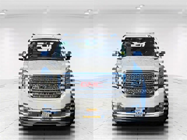 Used 2016 GMC Yukon XL SLE w/ HD Trailering Package image 3