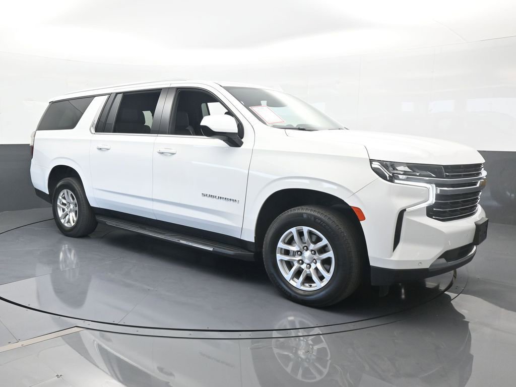 Used 2023 Chevrolet Suburban LT image 8