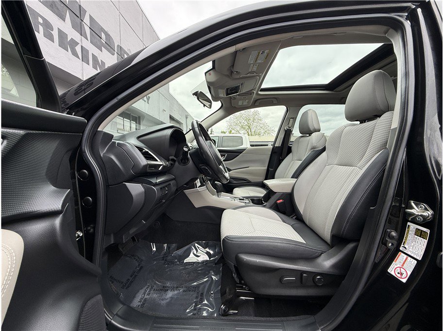 Used 2020 Subaru Forester Premium image 31