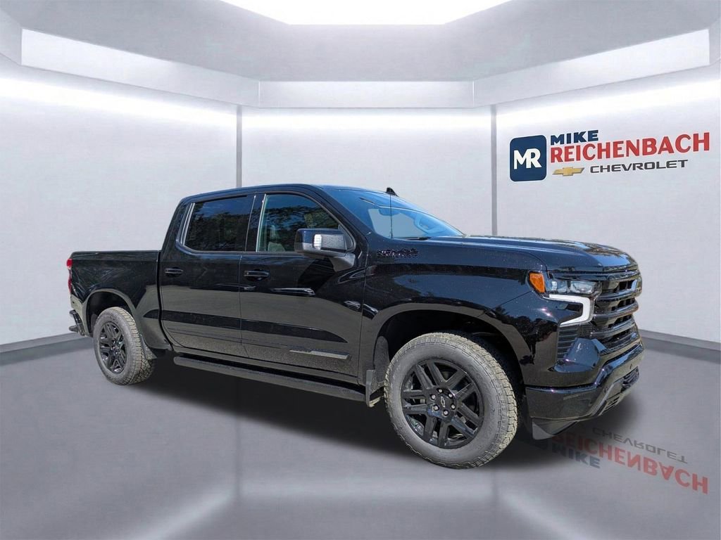 New 2026 Chevrolet Silverado 1500 High Country w/ Midnight Edition AWD/4WD image 2