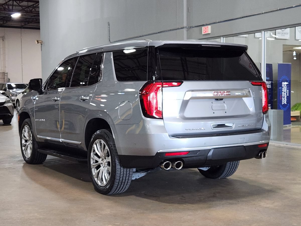 Used 2024 GMC Yukon Denali w/ Advanced Technology Package AWD/4WD image 10