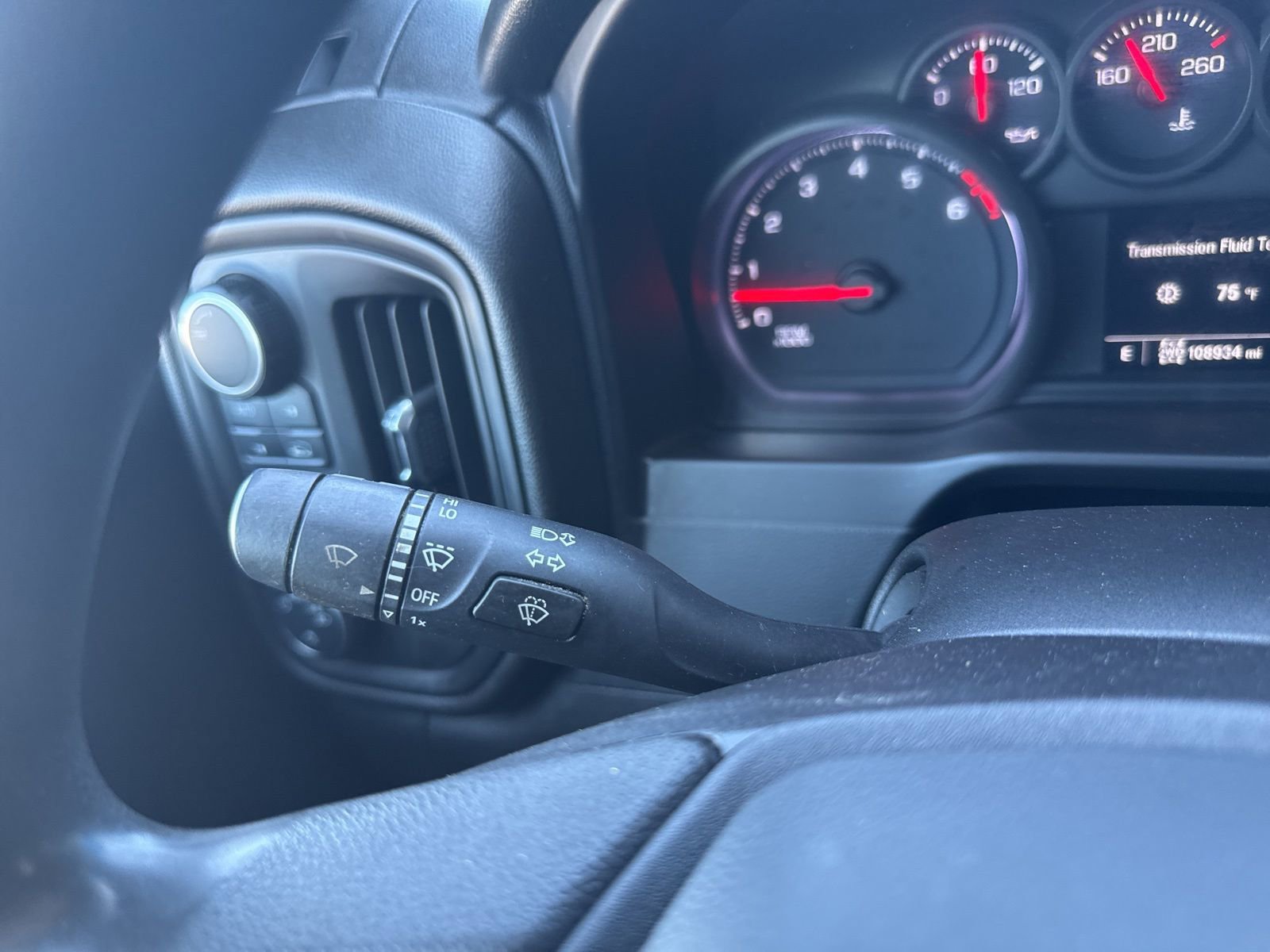 Used 2021 Chevrolet Silverado 1500 Custom image 28