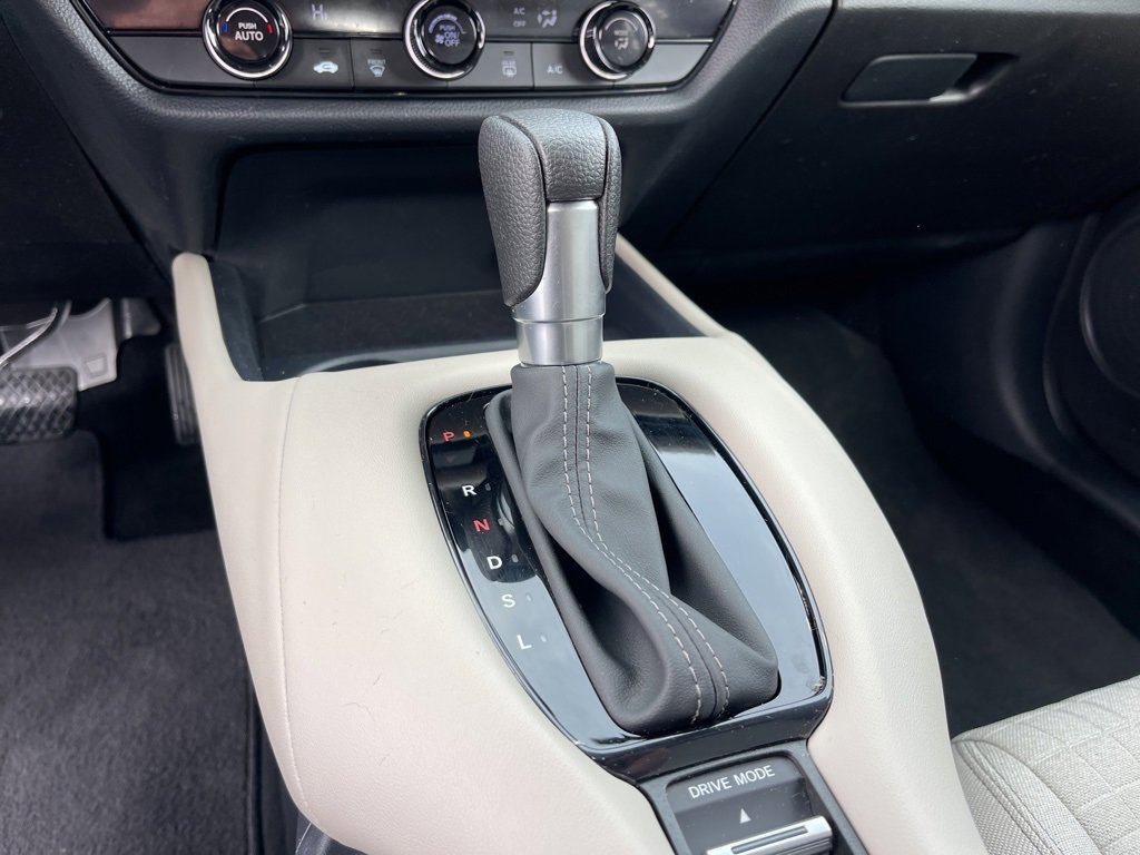 Certified 2024 Honda HR-V LX image 19