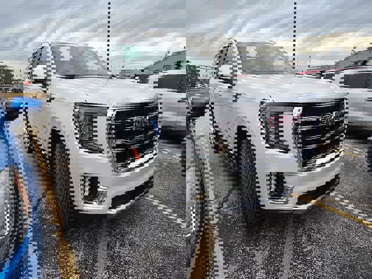 Used 2021 GMC Yukon SLT w/ SLT Premium Package