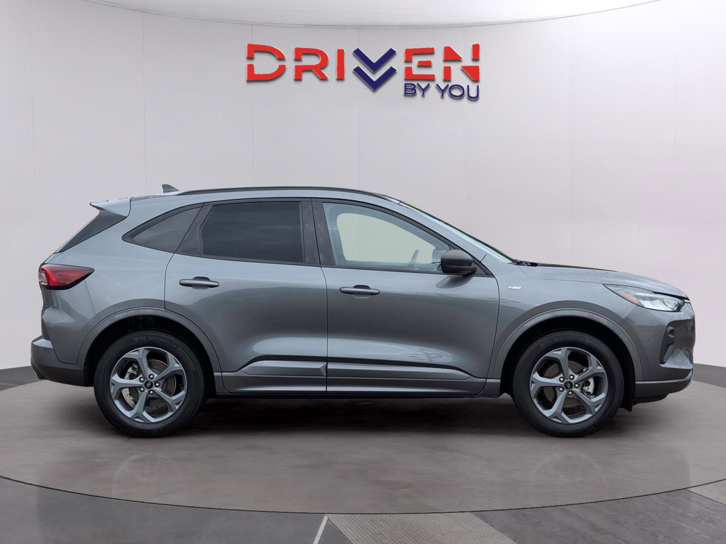 Used 2024 Ford Escape ST-Line AWD/4WD image 6
