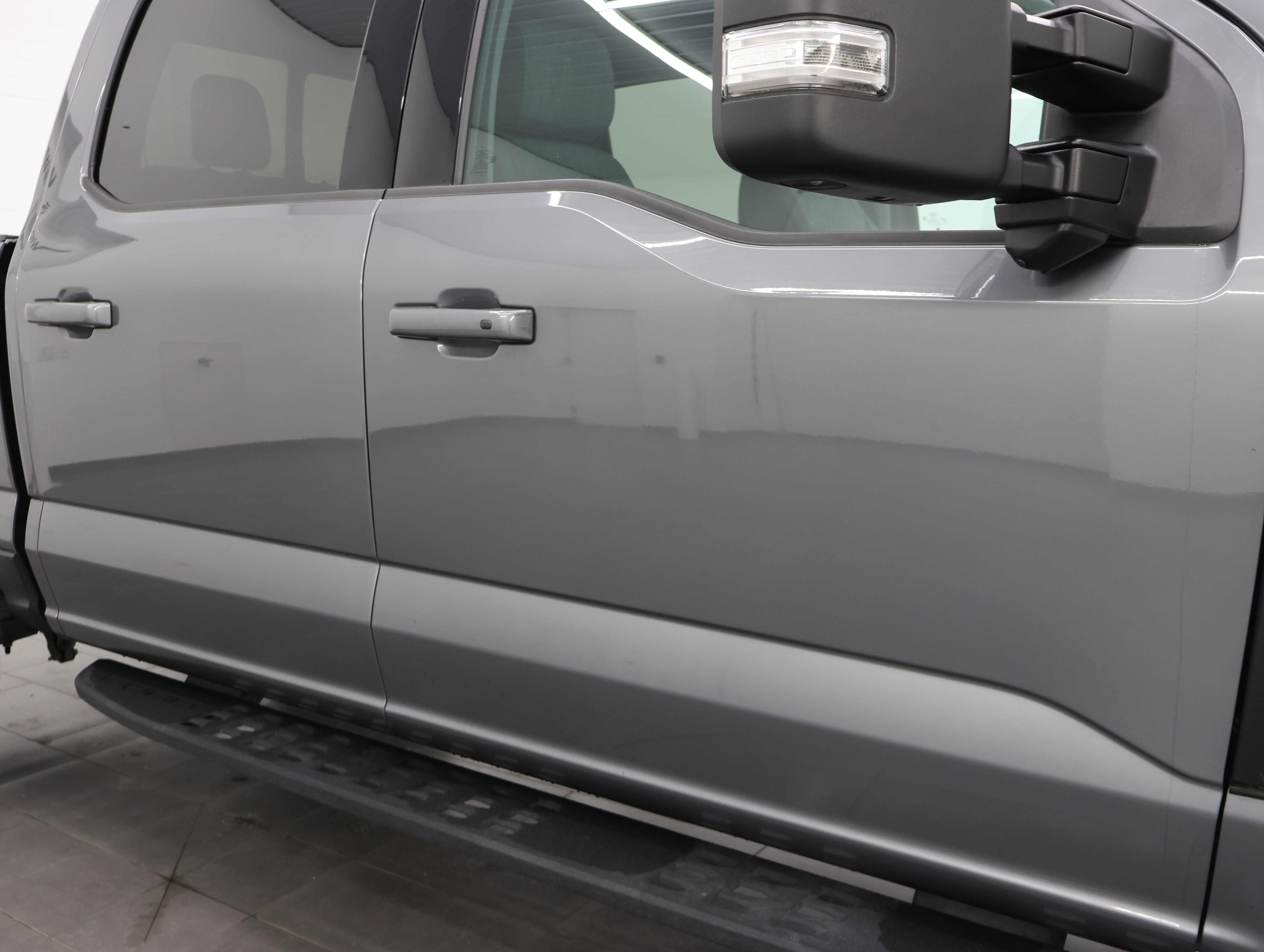 Used 2023 Ford F250 XLT w/ Black Appearance Package AWD/4WD image 28