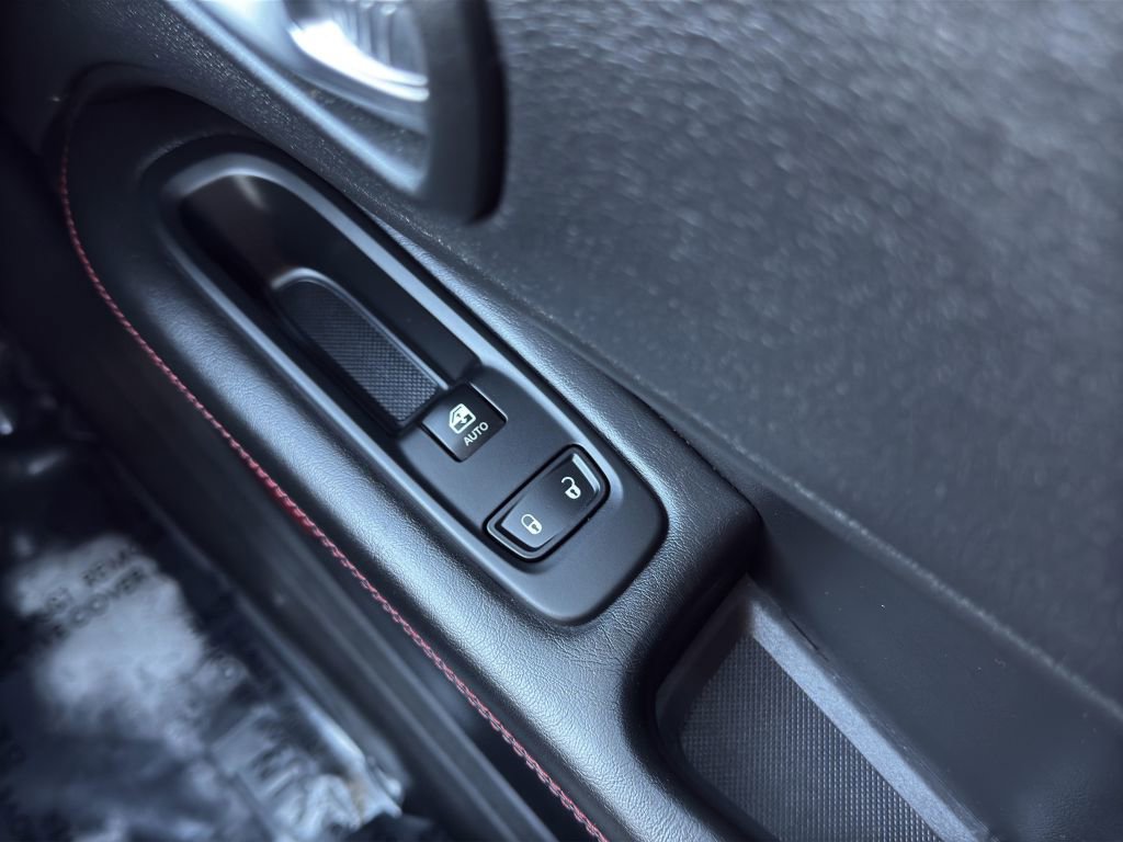 Used 2019 Jeep Compass Trailhawk w/ Cold Weather Group image 15